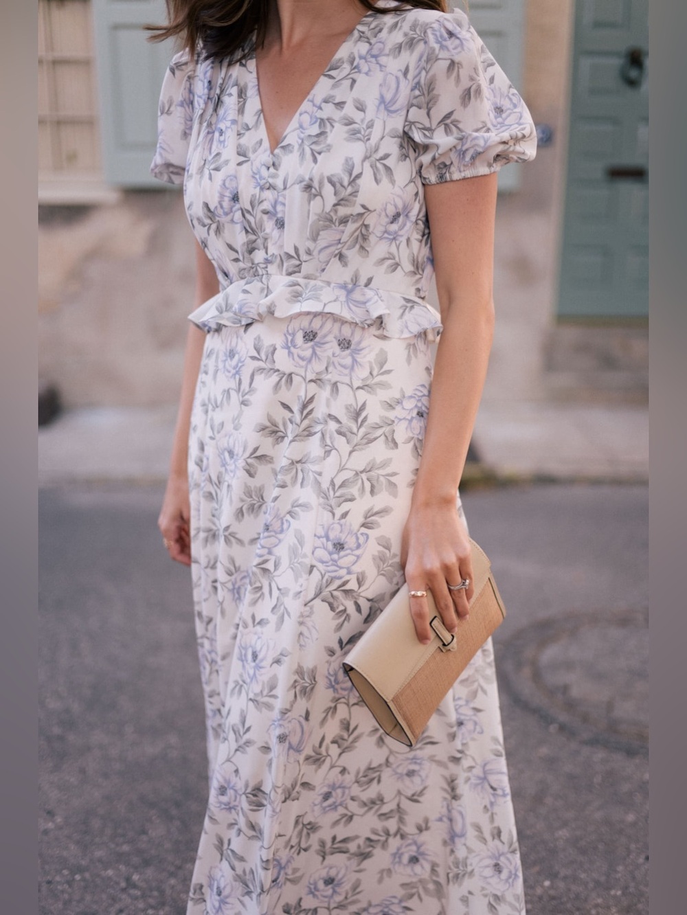 Gal Meets Glam Cassidy Cream Maxi Dress with Lavender Floral Print - Picture 3 of 14
